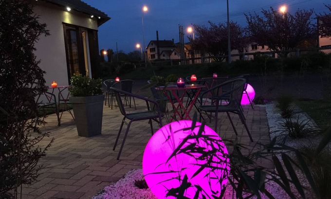 Saint-Marcel Hotel | Guest Favorite Hôtel Restaurant Baryton with Family Amenities