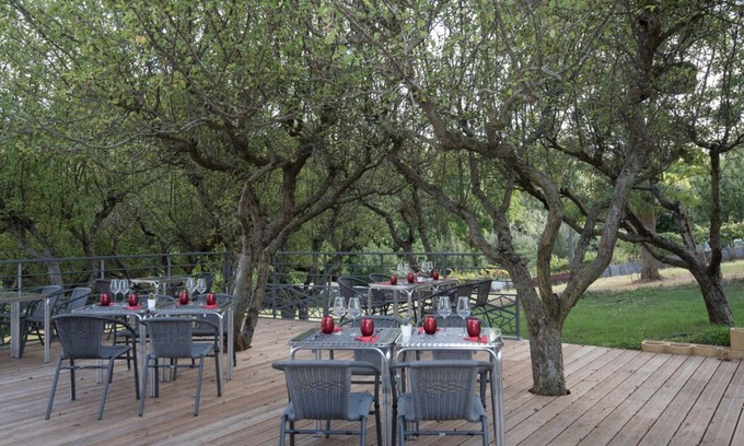 Ceyrat Hotel | Family-Friendly Hôtel-Restaurant l'Artière with Great Reviews