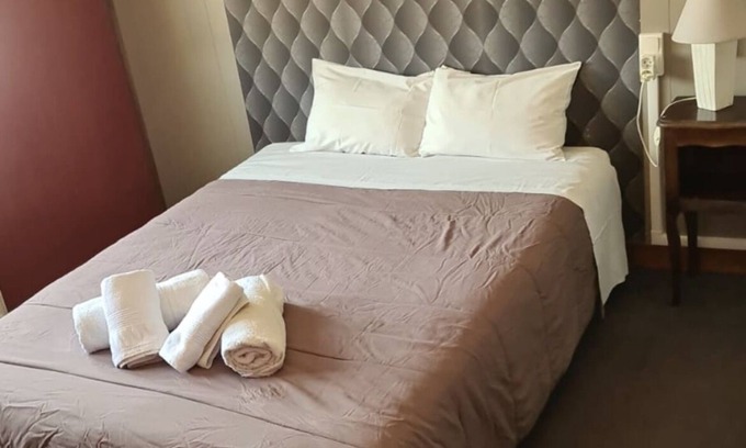 Chauny Hotel | Discover Hôtel Restaurant Le Picardie: Family-Friendly Dining