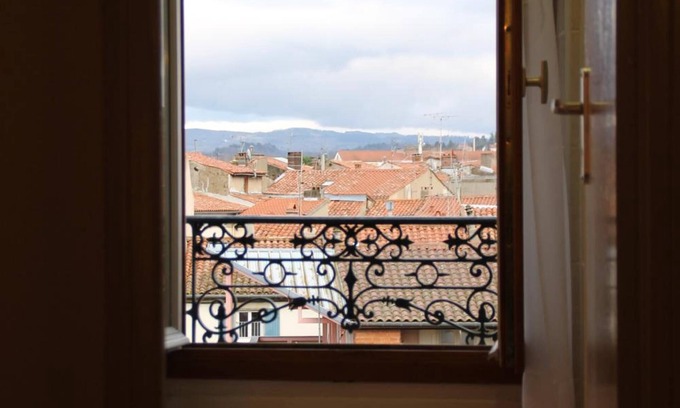 Castres Hotel | Discover Comfort at Hôtel Rivière: Family-Friendly Stay