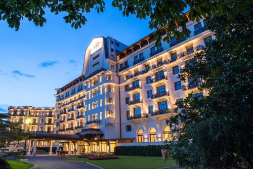 Evian-les-Bains Hotel | Elegant Hôtel Royal: 5-Star Stay with Oceanfront Bliss