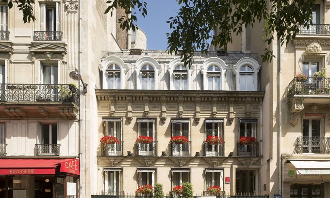 7th Arrondissement Hotel | Relaxing Hôtel & Spa de Latour Maubourg with Top Amenities