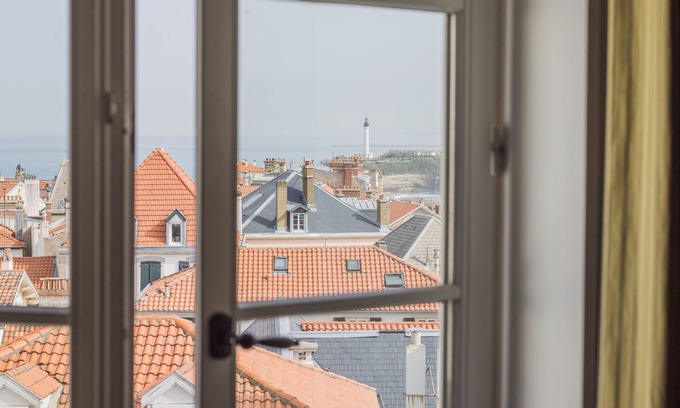 Biarritz City Centre Hotel | Experience Hôtel St-Julien: Rated 9.6 with Spa & Breakfast