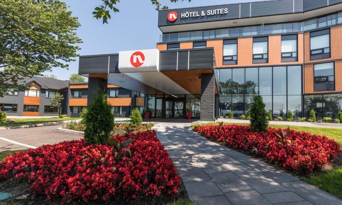 Saint-Nicolas Hotel | Discover Hôtel & Suites Normandin Lévis - 4-Star Comfort