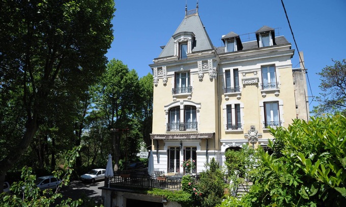 Cahors Hotel | Hôtel Terminus: Guest Rated 9/10 with Spa & Restaurant