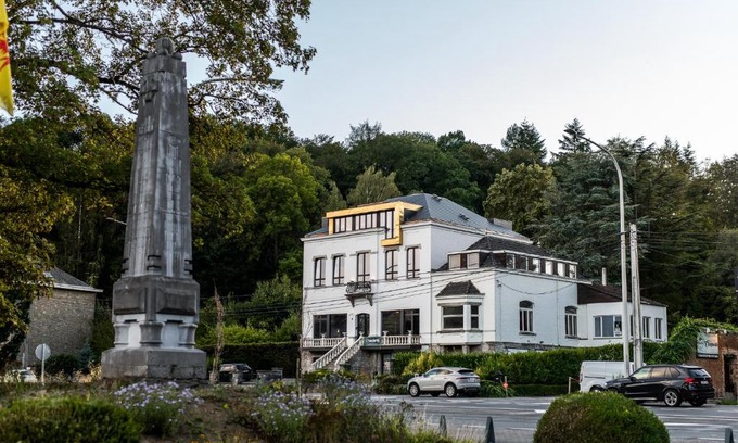 Profondeville Hotel | Enjoy Family-Friendly Comfort at Hôtel Vedette - 4 Stars