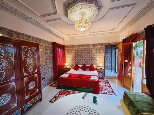 Tnine Ourika House | Villa des étoiles: Oceanfront Retreat with Spa & Dining