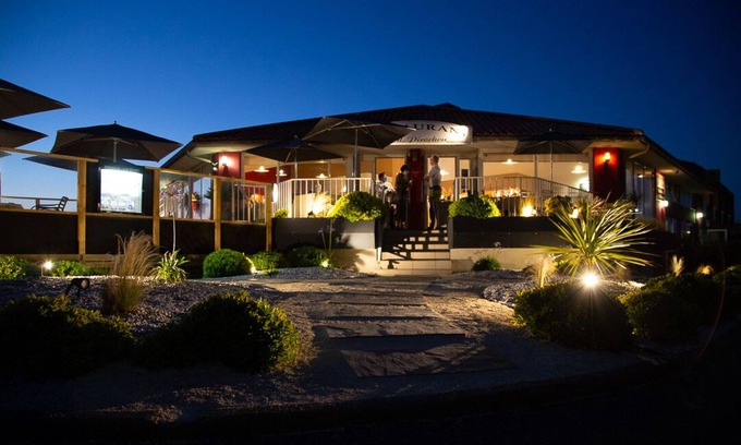 Bretignolles-sur-Mer Hotel | Relax at Hôtellerie des Brisants – Guest Rated 8.6/10