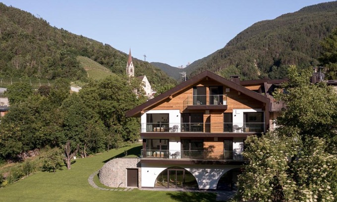 Bressanone Apartment | Guest Rated: Höllerhof Brixen - Ideal for Families