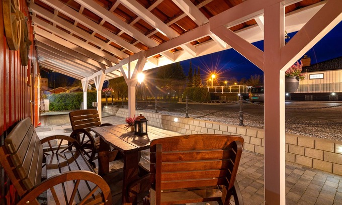 Aurskog-Holand House | Exceptional Høland Gaardsmotell with Family-Friendly Amenities