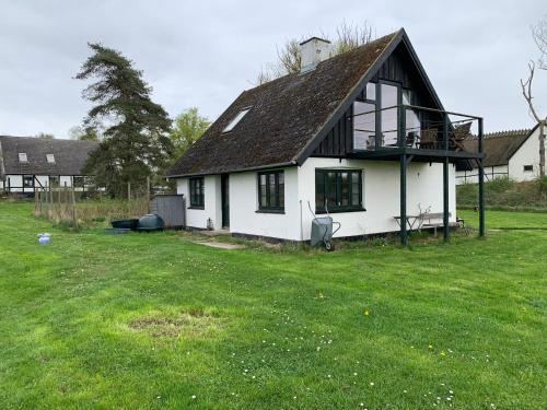 Roneklint House | Pet-Friendly Hønsehuset: Rated 9/10 with Kitchen Access
