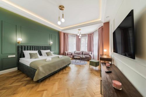 Elk Apartment | Experience H Aparthotel: 4-Star Escape with Spa & Hot Tub