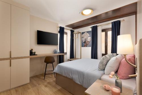 City Center Bed & Breakfast | H - Suites