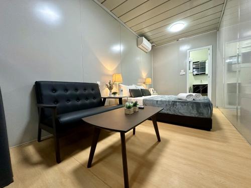 Petaling Jaya Hotel | Relax at H&T PJ Gasing - Cabin Studio with Free Parking