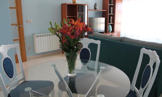Sanxenxo Apartment | Family-Friendly Retreat at H&V Codesal - Rated 9.2/10
