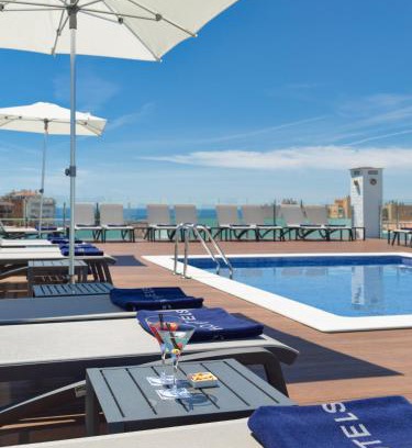 Salou City Centre Hotel | Relax at H10 Delfín - Adults Only with Oceanfront Views