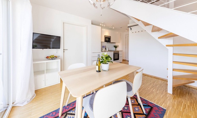 Hinterzarten Apartment | Cozy H10 Vacation Apartment with Roof Terrace & Kitchen