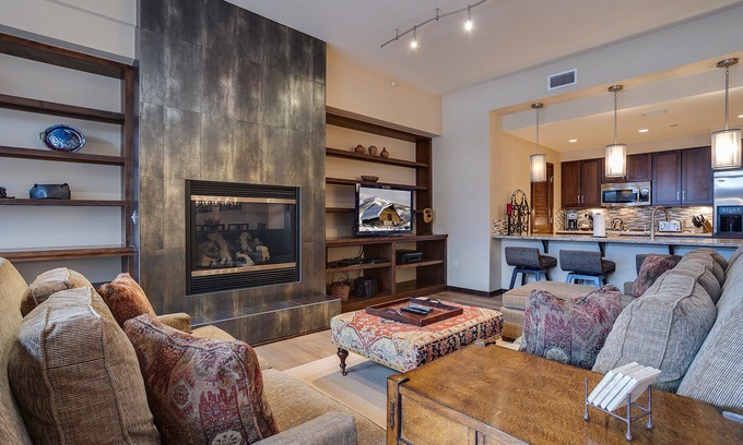 Downtown Steamboat Springs Condo | Premier Downtown Residence with Free City Bus & Spa