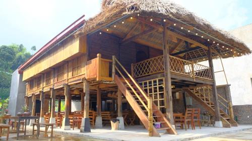 Ha Giang Hotel | Cozy Ha Giang Wooden House with Family-Friendly Amenities