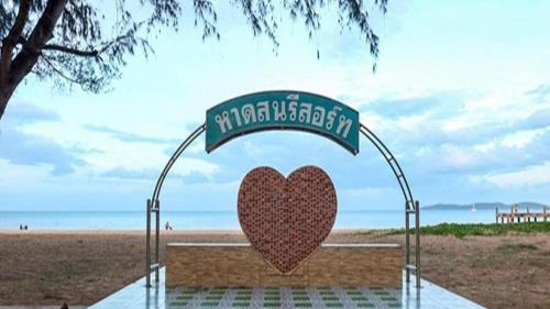 Bang Saphan Noi Resort | Relax at HaadSon Resort with Ocean Views and Private Beach