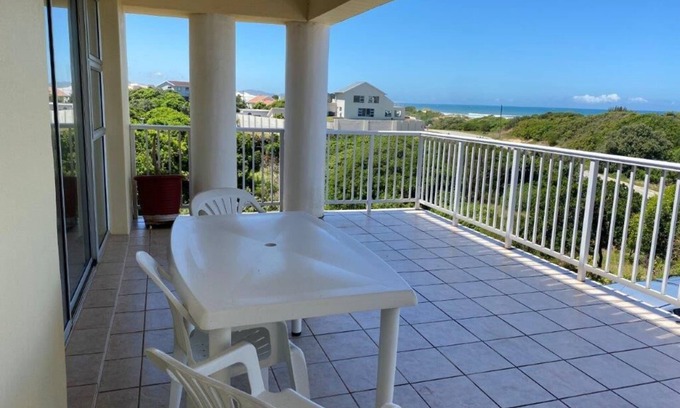 Port Alfred House | Beachfront Bliss at Habels Haven - Family-Friendly Escape