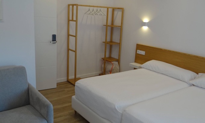 Muros Hotel | Habitación 102 en Pensión Casa de Casiano