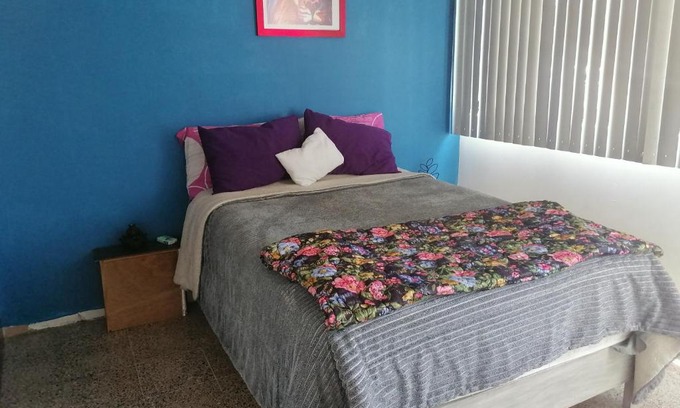 Santa Maria la Ribera House | Convenient Stay 7 Minutes from Historic Center