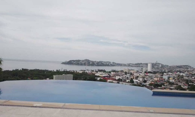 Hornos Insurgentes House | Relaxing Suite with Ocean View, Jacuzzi & Pool Access