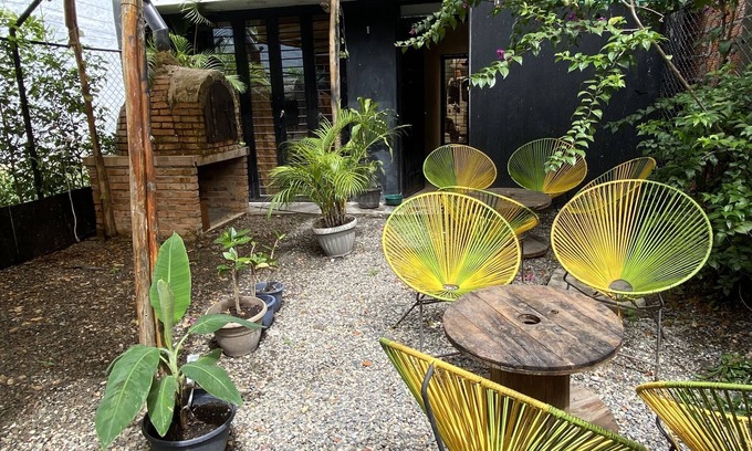 Villavicencio House | Independent Entry Room with Private Bath for Families