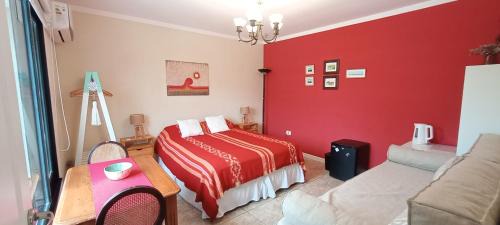 Concordia House | Independent Guest Room with Pool and Ocean View