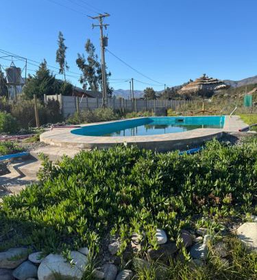 El Molle House | Cozy Shared Cabin Stay with Pool Access for Families