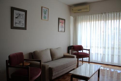 Villa Crespo House | Cozy Shared Room in Villa Crespo for Budget Travelers