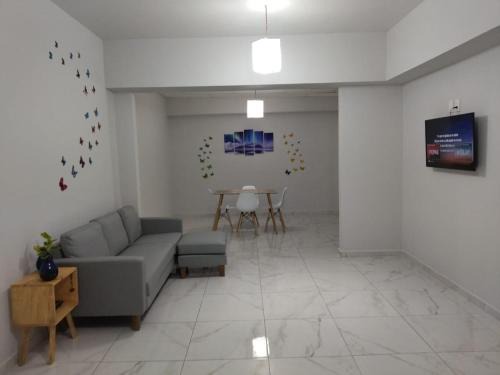 Anahuac House | Budget-Friendly Apartment with Prime Location & Great Amenities