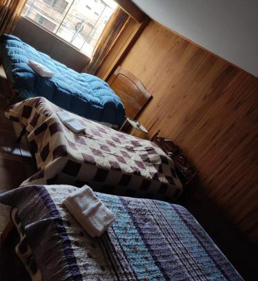 Lake Titicaca - Puno House | Habitación familiar en el centro de Puno