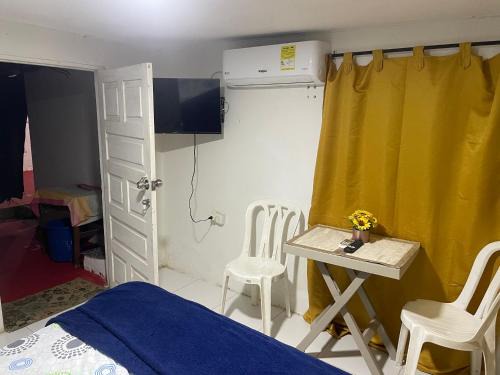 Puerto Colombia Apartment | Cozy Independent Room Steps from the Ocean with Breakfast