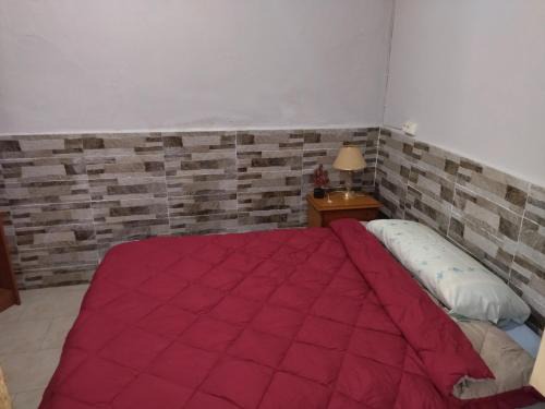 Los Barreros House | Cozy Rustic Room with Pet-Friendly Amenities Awaiting You