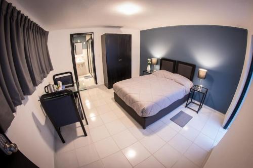 Leon Centro Apartment | Private Room with Terrace in Central Zone - Family Friendly