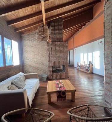 Cipolletti House | Prime Private Room in Chalet, Cipolletti - Top Rated Stay