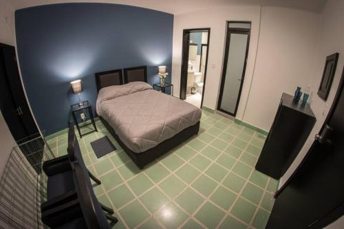 Leon Centro Apartment | Prime Location Room in the Heart of Downtown!