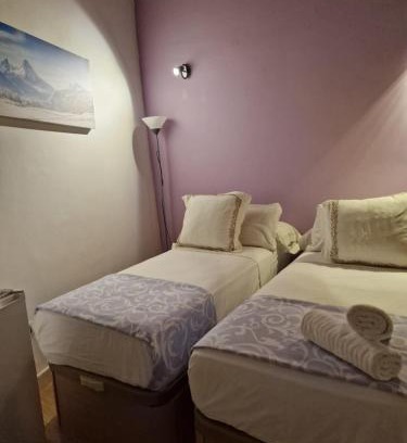Algeciras House | Inviting Boutique Rooms with Hot Tub and Family-Friendly Vibe