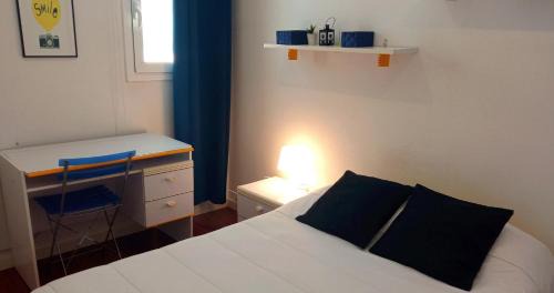 Tarrega House | Central Rooms in Tàrrega - Family-Friendly & Highly Rated