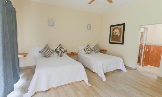La Laguna Hotel | Top-Rated Habitaciones Lucero 4: Family & Pet-Friendly Stay