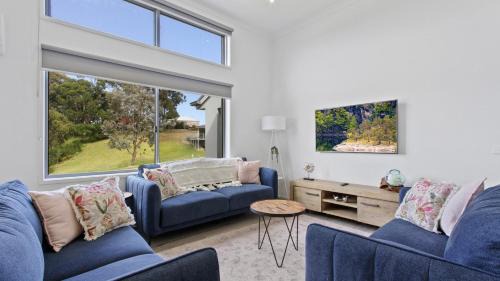 Metung House | Pet-Friendly Habitat House: 4-Star Stay with Perfect Ratings