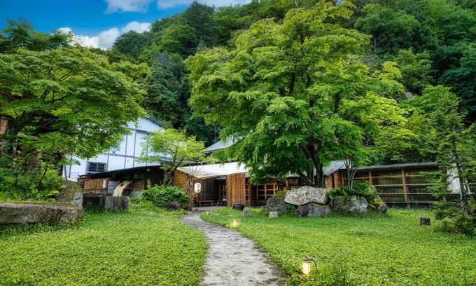 Oze Nationak Park Hotel | Relax at Hacho no Yu: Rated 9/10 with Hot Tub & Breakfast