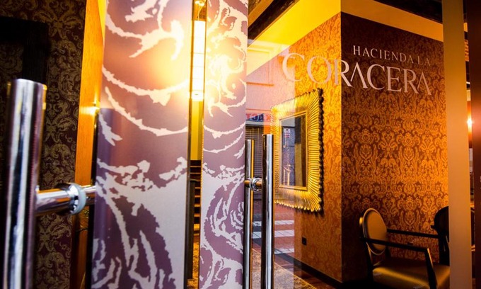 San Martin de Valdeiglesias Hotel | Discover Hacienda la Coracera: Family-Friendly Retreat