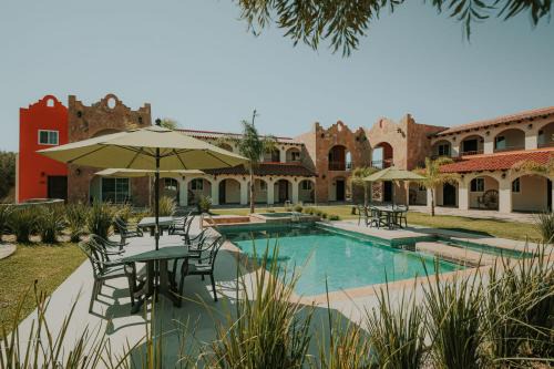 Valle de Guadalupe Hotel | Elegant Hacienda Los Olivos in Valle de Guadalupe