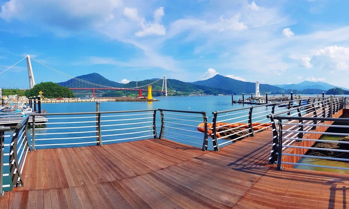 Maenari Apartment | Discover Comfort at Hadonghjkkll - Pet and Child Friendly