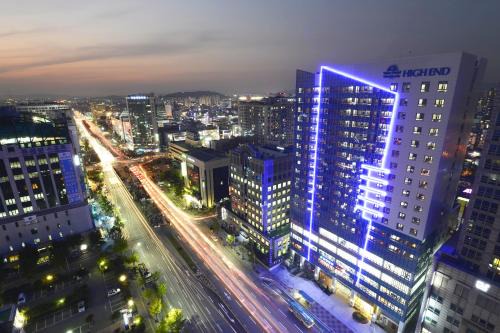 Ingye-dong Hotel | Stylish Haeden Hotel in Suwon with Family-Friendly Amenities