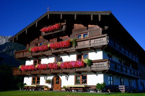 Walchsee House | Hagerhof: Guest Rated 10/10 with Family-Friendly Amenities