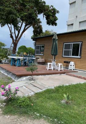 Hualien City Centre Bed & Breakfast | Pet-Friendly Oceanfront Retreat: Haibian Mingren 50